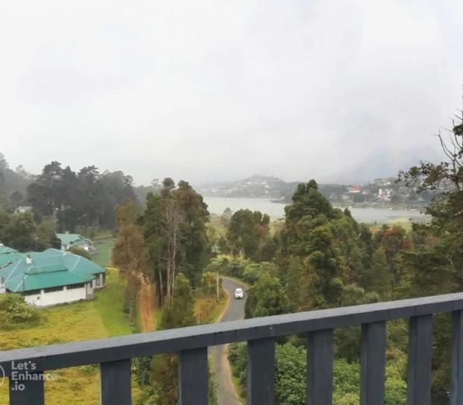 Nuwaraeliya Penthouse Apartment With Pool & Panaromic Views Нувара-Элия Экстерьер фото